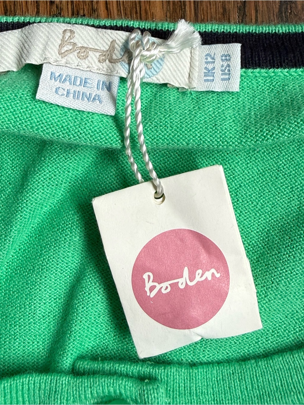 Boden Green Pearl Button Cropped Cardigan Sweater - Picture 5 of 7
